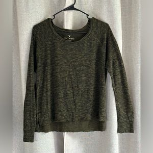 American Eagle•soft & sexy•long sleeve scoop neck pullover sweater•xs•green